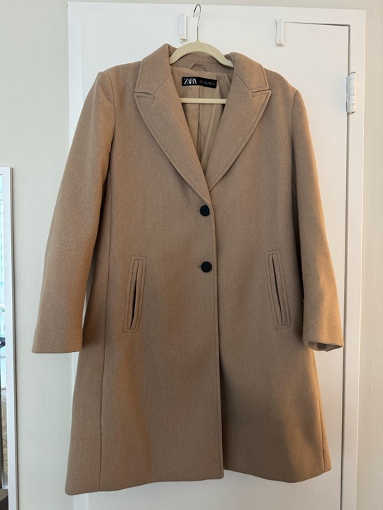 Zara Jackets & Blazers - Zara Camel Single-Breasted Coat